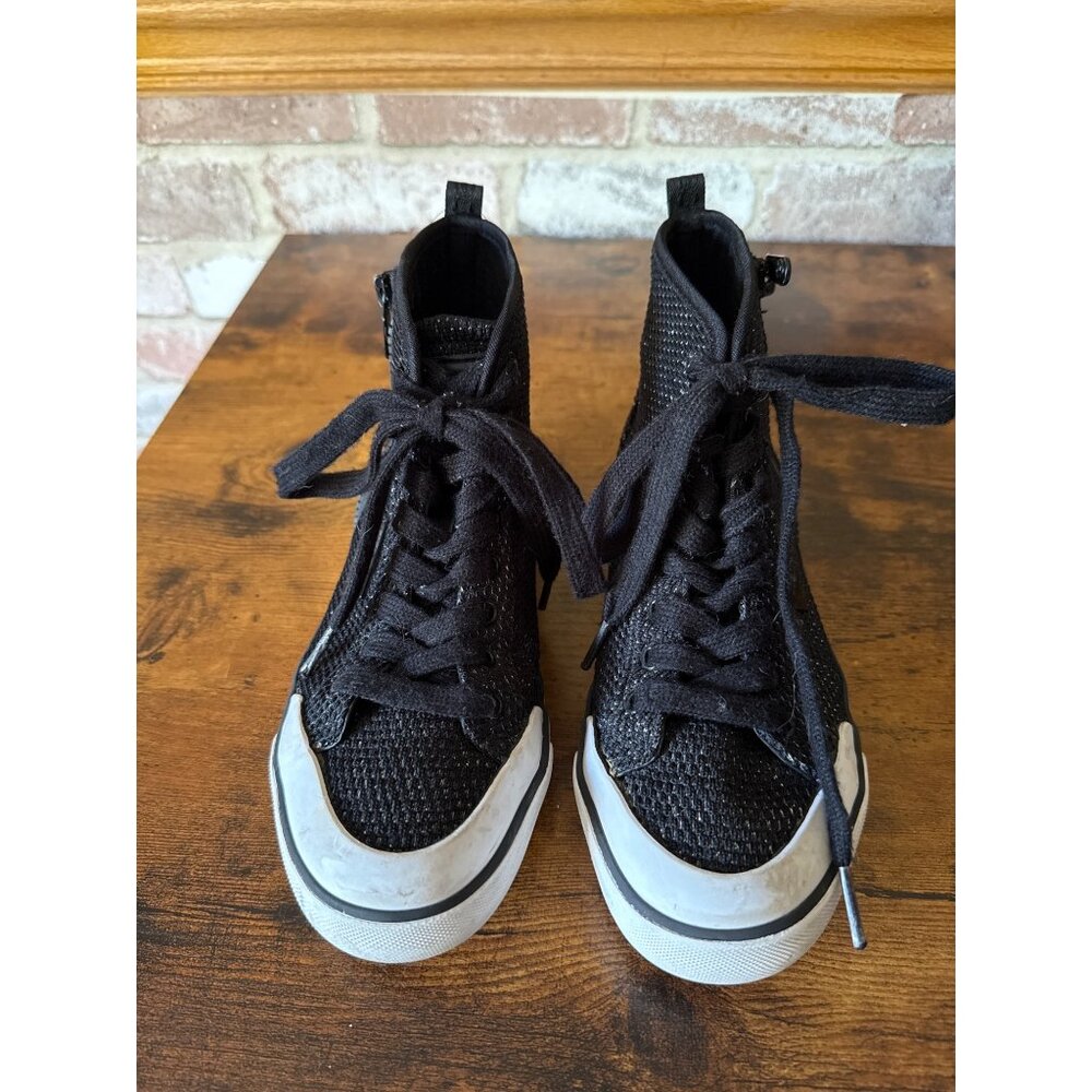 G Los Angeles Black Textured High-Top Sneakers With Side Zipper & Laces - Picture 1 of 16